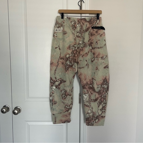 Adidas Parley Men’s 7/8 Tapered Joggers High Rise Drawstring Small - Picture 3 of 11